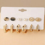 36-pairs-of-gold-earrings-3